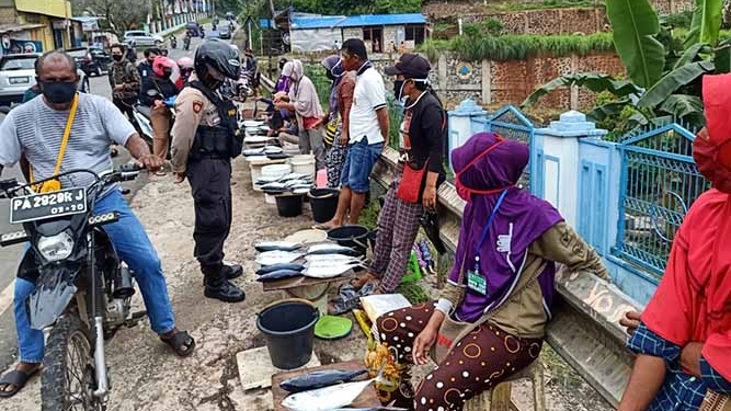 Polisi Imbau Warga Cegah Covid-19