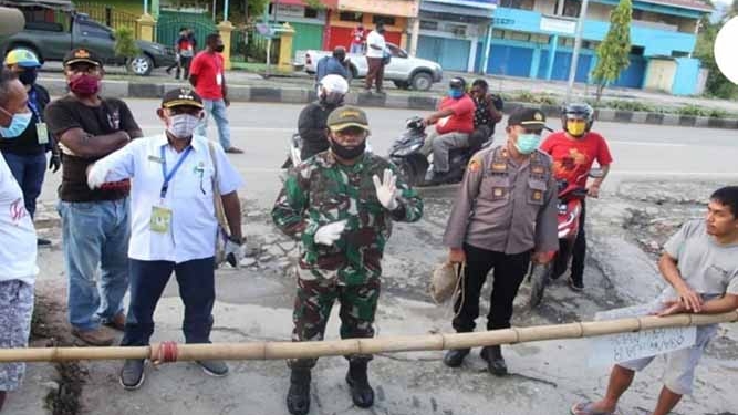 Portal Ilegal di Kota Sentani di Tertibkan