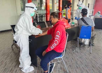 Karyawan Aviasi Penerbangan Kargo Rapid Test Massal