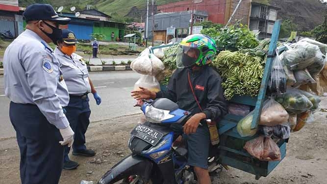 Pedagang Keliling Wajib Ikut Rapid Test