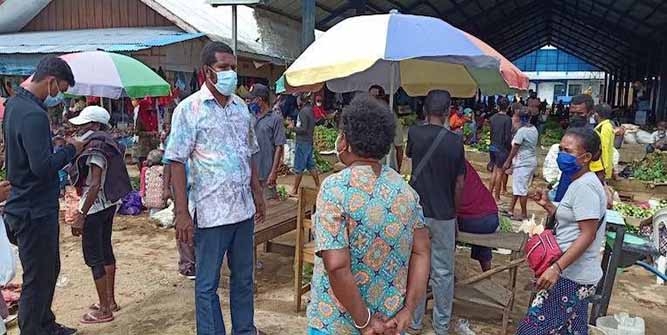 Empat Pasar Biak Akan Ditutup Seminggu