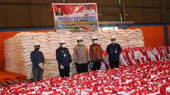 Kota Jayapura Terima 5.000 Paket Bantuan Presiden Jokowi