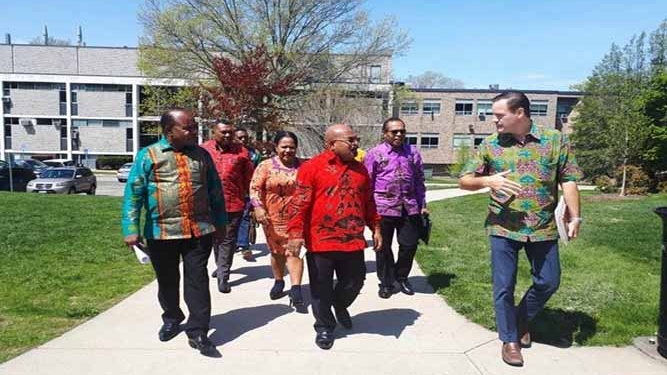 Papua Dapat Bantuan 70 Ventilator dari URI Amerika