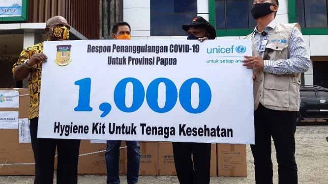 Wagub Papua Lepas 168 Tenaga Medis Penanganan Covid-19 di Papua