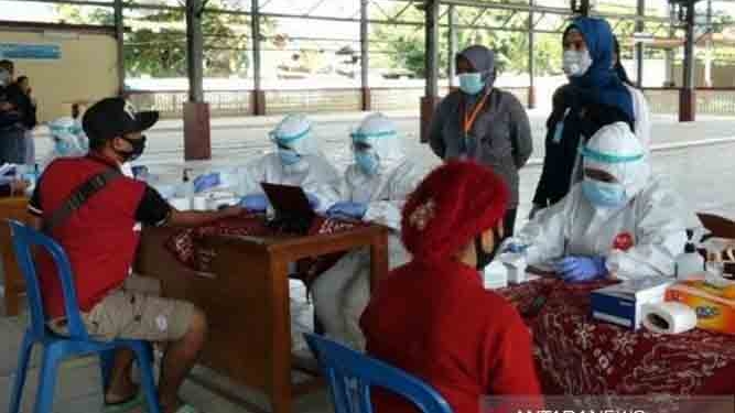 Pemkot Jayapura Gelar Tes Cepat Massal Di Pasar Tradisional