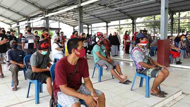 1.800 Pedagang pasar Youtefa ikuti Rapid Test Covid-19