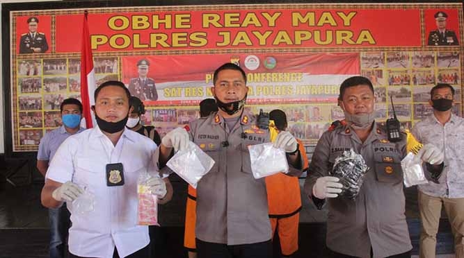 Polres Jayapura Tangkap Pemilik Sabu Senilai 1 Miliar