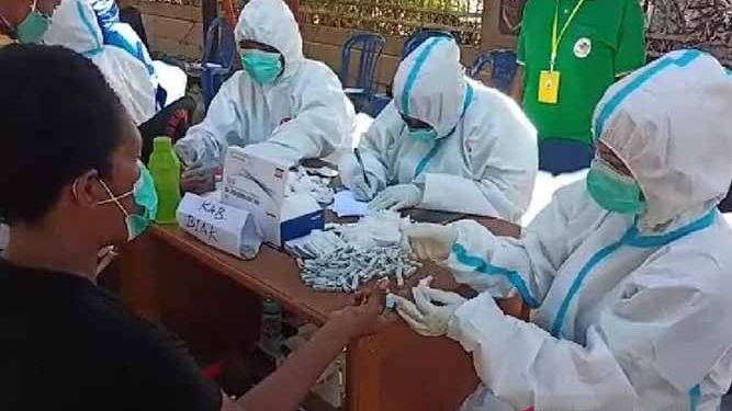 Ingin Pulang, 5000 Warga Saireri Jalani Rapid Test