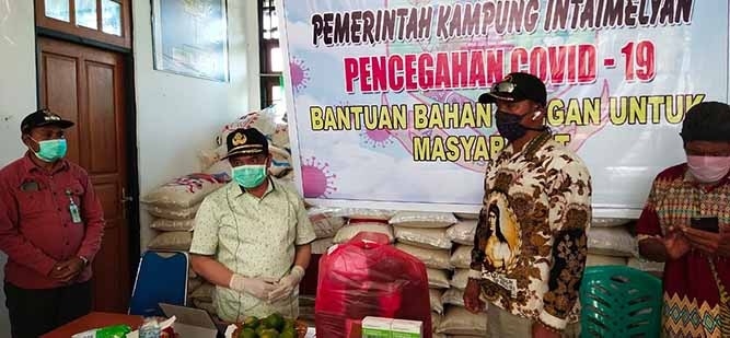 Wajib Masker, Pemda Keerom Bagikan 105 ribu Makser