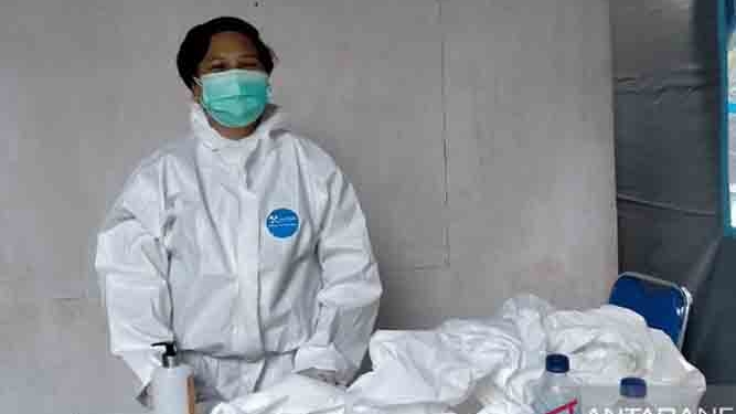 Kisah Dokter Isabella Tapilatu Merawat ODP