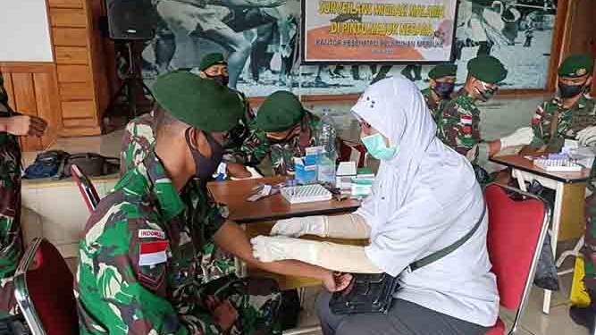 Sebelum Pulang Satgas Pamtas Jalani Tes Repid