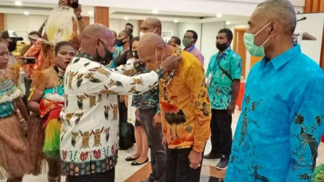 BTM Dipercaya Jadi Ketua Umum Dewan Kesenian Wilayah Budaya Tabi