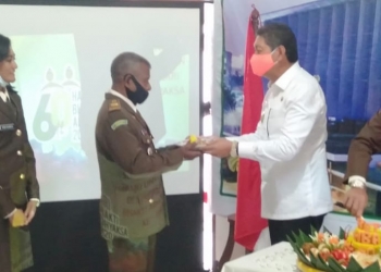 Kajari Yapen Ingatkan Stafnya Terkait Perintah Kejagung