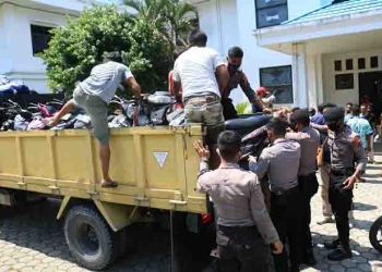 Dugaan Hasil Kejahatan, Polisi Amankan 19 SPM Dari Asrama Pegubin