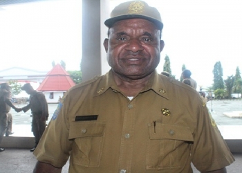 Doren Wakerkwa Resmi Jabat Plt Sekda Provinsi Papua