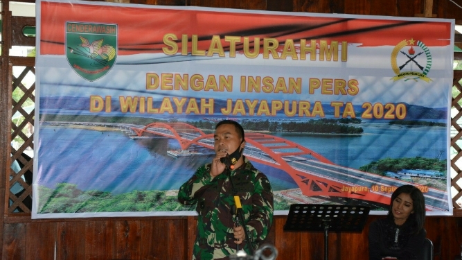 Pendam 17 Cenderawasih Jalin Silaturahmi Dengan Media