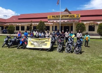 Polres Jayawijaya Kembalikan 13 Unit Motor Kepada Pemilik