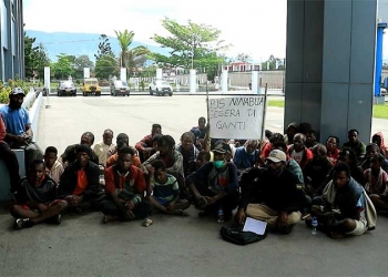 Bupati Jayawijaya Serahkan Masalah Kampung Ninabua Kepada Inspektorat