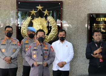 Kapolri,Listyo Sigit Prabowo ketika memberikan keterengan pers di Mabes Polri (Istimewa Humas Polri/Nokenlive.Com)