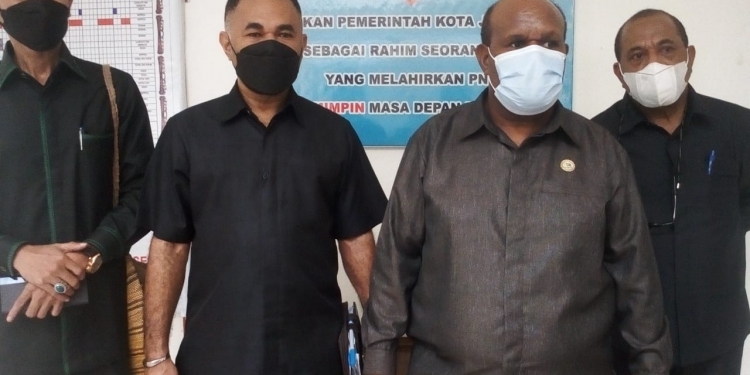 Anggota Pokja Agama MRP ketika berkunjung ke Pemkot Jayapura.(Andika/Nokenlive.Com)