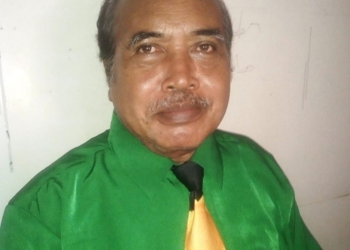 Ketua Majelis Jemaat GKI Eden Tanjung Ria, Pdt. Ishak Nussy ketika diwawancarai crew noken