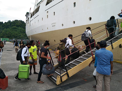 ketika para calon Kowad dari Kodim Yapen Waropen, berangkat ke Jayapura.