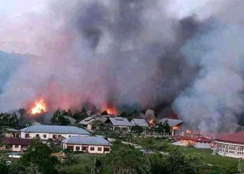 Sejumlah Kantor Milik Pemerintah, Perumahan Dinas dan Kios-Kios telah terbakar 