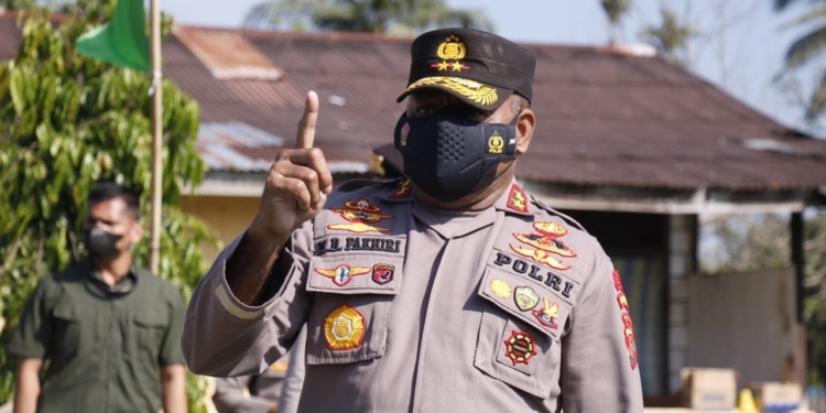 Kapolda Papua ketika beri arahan, di lokasi kejadian pengrusakan Polsek Nimboran Kabupaten Jayapura.