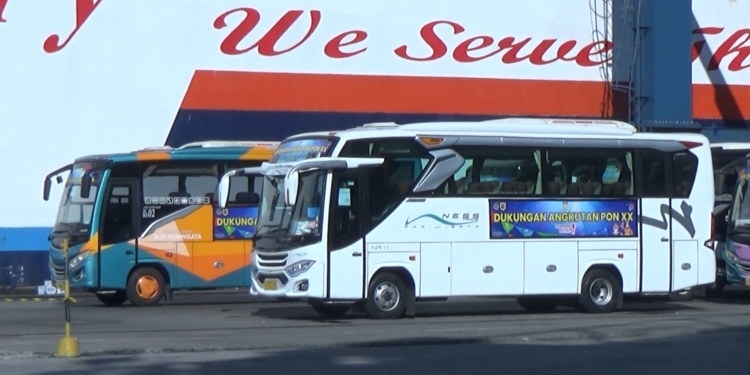 Reky Ambrauw : Bus Bantuan Kemenhub RI di Pakai Saat PON ke-XX dan Peparnas ke XVI