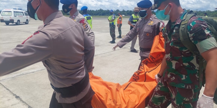 Delapan Jenazah Karyawan PTT Berhasil Dievakuasi
