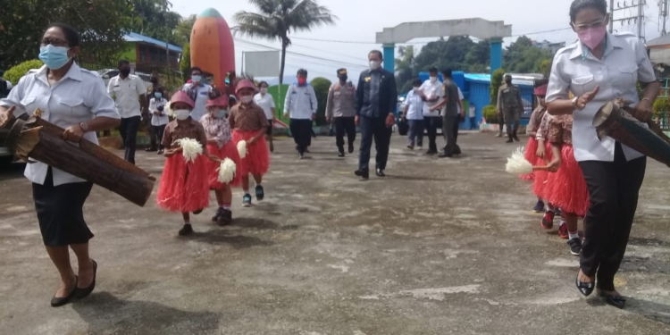 Wakil Walikota Kunjungi TK Tutwuri Handayani Pantau Fasilitas Prokes