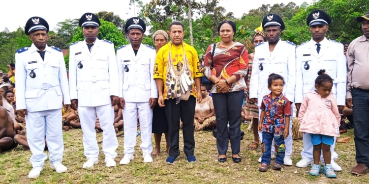 Bupati Pegubin Hadiri Syukuran Dilantiknya 5 Kepala Kampung