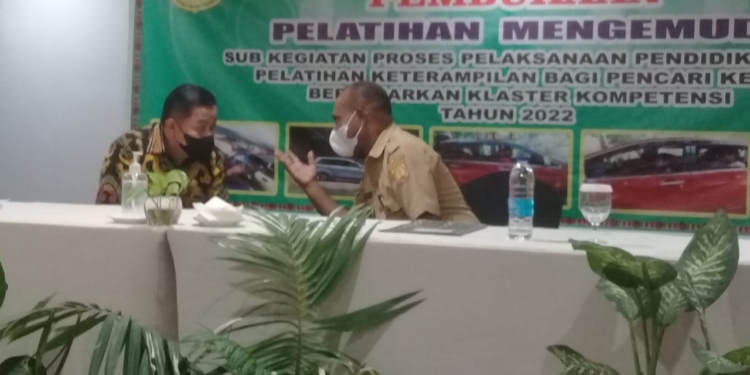 Ciptakan Lapangan Kerja Disnaker Kota Jayapura Adakan Kursus Mengemudi