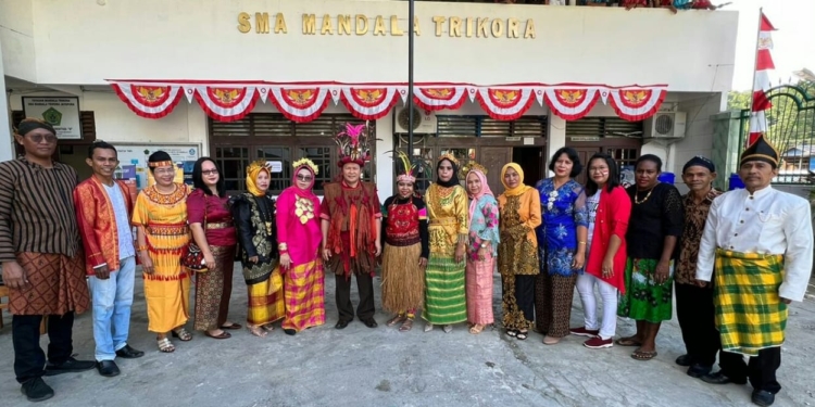 Peringati HUT RI ke 77, SMA Mandala Trikora Tampil Beda