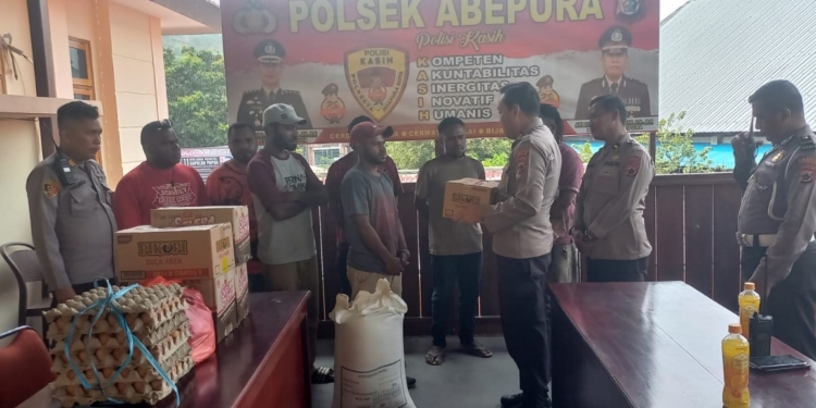 Wujudkan Keamanan dan Kedamaian Kapolsekta Abepura Silaturahmi dengan Mahasiswa