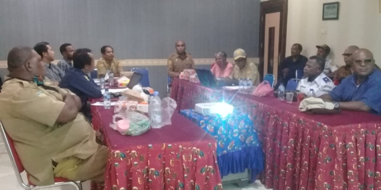 Berada Diteluk Yosudarso Sektor Parawisata jadi Daya Tarik Kampung Kayu Batu