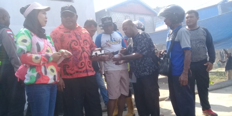 Dewan Apresiasi TNI/Polri Berjibaku Bersama Warga Padamkan Amukan Api di Dok IX