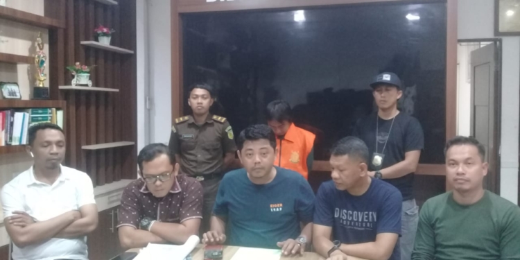 Tim Tabur Kejati Papua dan Kejati Sulsel Tangkap Tersangka ABC Buronan 10 Tahun