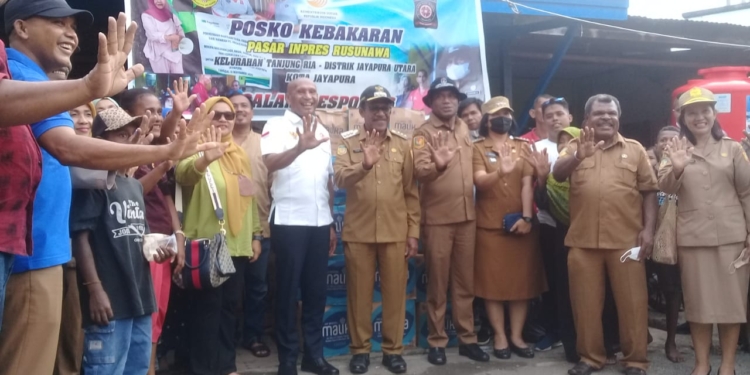 Frans Pekey : Penyaluran Bantuan Bagi Korban Kebakaran harus Tepat Sasaran
