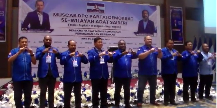 Raup 14 Suara DPAC, Dominggus Rumaropen Nakodai DPC Demokrat Biak Numfor