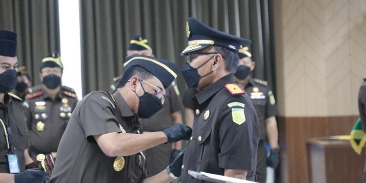 Sah! Witono Nakoda Baru Kejati Papua Gantikan Nikolaus Kondomo
