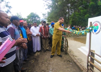 Bupati Jayawijaya Resmikan Pembangunan Infrastruktur Dasar Kampung Assotapo