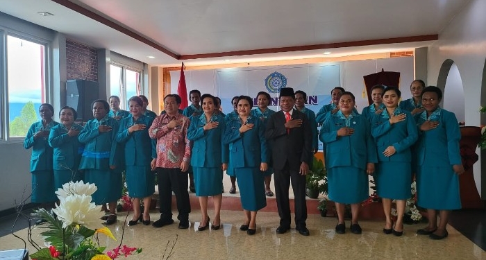 Gubernur Papua Pegunungan Lantik Ketua Tim Penggerak PKK