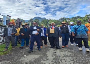 Minta Doa Restu, Ones Pahabol Tiba di Karubaga Tolikara