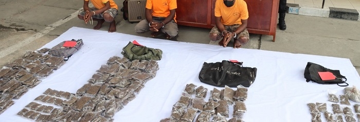 Tangkap 3 WNA, Polisi Gagalkan Penyelundupan 11 Kilogram Ganja