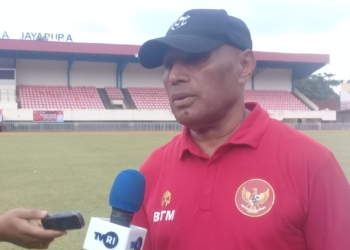 Ketua Asosiasi Provinsi (Asprov) PSSI Provinsi Papua, Benhur Tomi Mano (BTM)