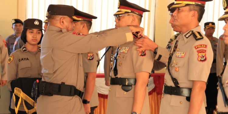 Kapolda Papua Pimpin Upacara Serah Terima Jabatan dan Pelantikan 4 Pejabat Utama Polda Papua