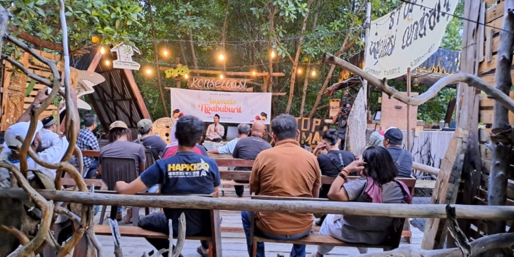 Jalin Kebersamaan, Insan Pers Buka Puasa Bersama di Rumah Bakau Entrop