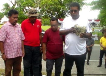 Dukung Pembangunan IKEMAL Bangun Taman di Biak Numfor