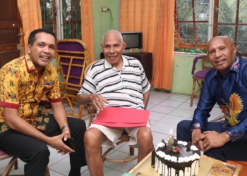 Genap 86 Tahun, Manajemen Kunjungi Pendiri Pesipura
